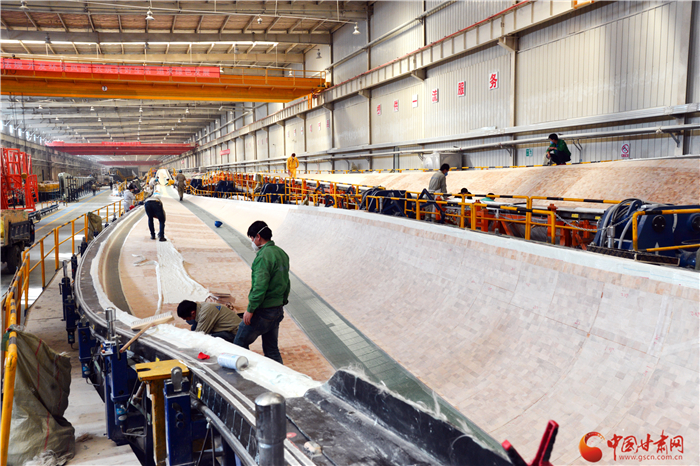 “擰緊”防控閥 打出“組合拳”——玉門市三向發(fā)力推動(dòng)疫情防控、復(fù)工復(fù)產(chǎn)、脫貧攻堅(jiān)齊頭并進(jìn)（圖）