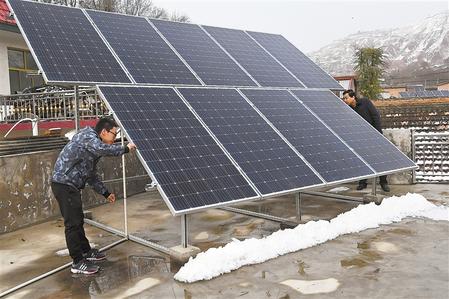 【決戰(zhàn)決勝脫貧攻堅(jiān)】貧困戶(hù)享受“陽(yáng)光收入”