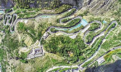 升級(jí)版蘭州羅九公路 這顏值，愛了！