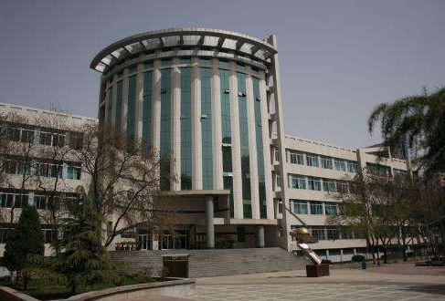 普通高中新課程新教材實(shí)施國家級示范校名單公布蘭州一中師大附中蘭州三十三中入列