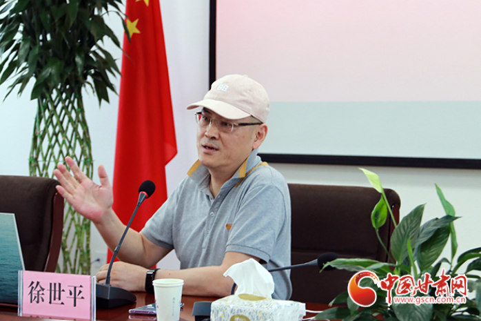 徐世平做客中國甘肅網(wǎng)暢談現(xiàn)代媒體轉型的商業(yè)模式（圖）