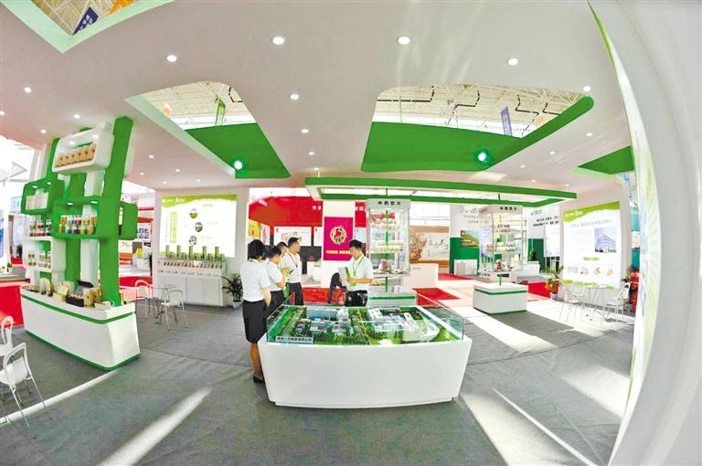 云展示、云推介、云洽談、云簽約 打造永不落幕的網(wǎng)上藥博會(huì)