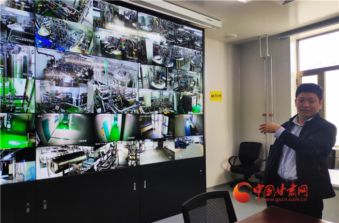 國家隊(duì)的責(zé)任與擔(dān)當(dāng) 口蹄疫疫苗從蘭州走向全國