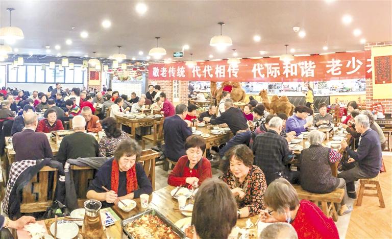 孝滿金城、德潤人心 蘭州市舉辦第六屆千叟宴感恩活動