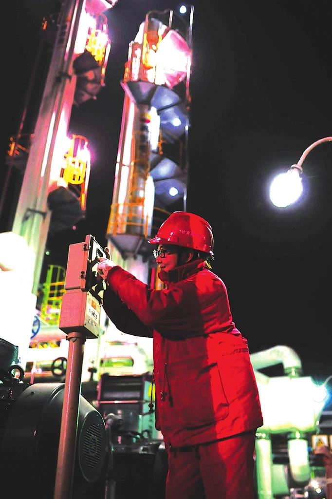 蘭州熱電公司提前開閘送熱鍋爐、管網(wǎng)運行狀況良好