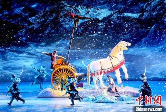 圖為《天下雄關(guān)》演出劇照?！「哒?攝