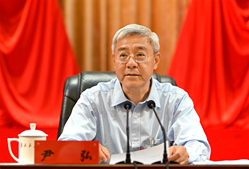 尹弘在學(xué)習(xí)習(xí)近平總書記“七一”重要講話精神專題讀書班上強(qiáng)調(diào) 不斷把學(xué)習(xí)貫徹“七一”重要講話精神引向深入 開創(chuàng)甘肅全面建設(shè)社會主義現(xiàn)代化事業(yè)新局面 任振鶴歐陽堅孫偉等出席