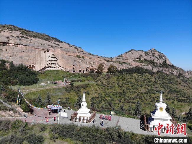 甘肅千年馬蹄寺石窟群?jiǎn)⑷S數(shù)字重建