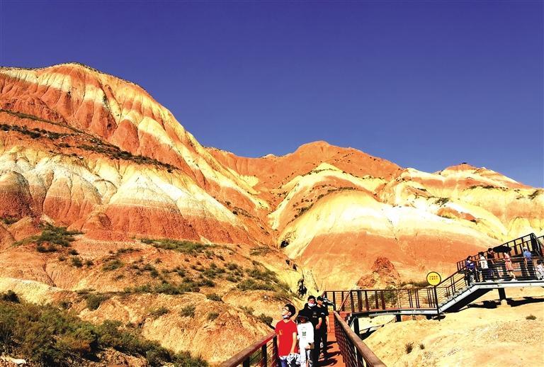 攜程《2021年國慶假期出游總結(jié)報(bào)告》出爐  西安、上海、北京、西寧、成都成甘肅省主要客源地