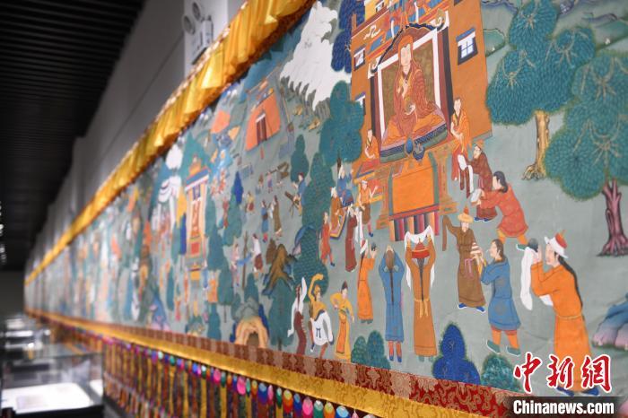 8月20日，“塔影河聲吉祥千年——涼州會(huì)盟暨蘭州與武威文物聯(lián)展”在蘭州市博物館開(kāi)展。戴文昌 攝