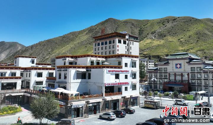 圖為夏河縣藏醫(yī)院藏醫(yī)藥體驗館。(資料圖)卓瑪草 攝