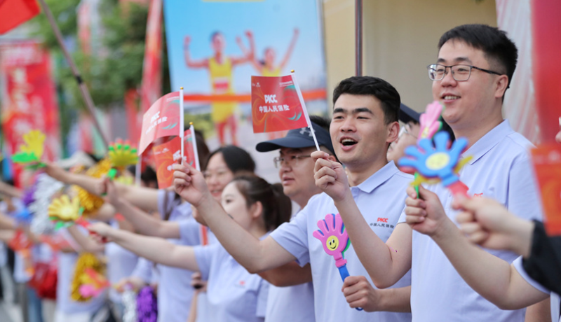 中國人保以專業(yè)擔(dān)當(dāng)點(diǎn)亮城市賽事榮光